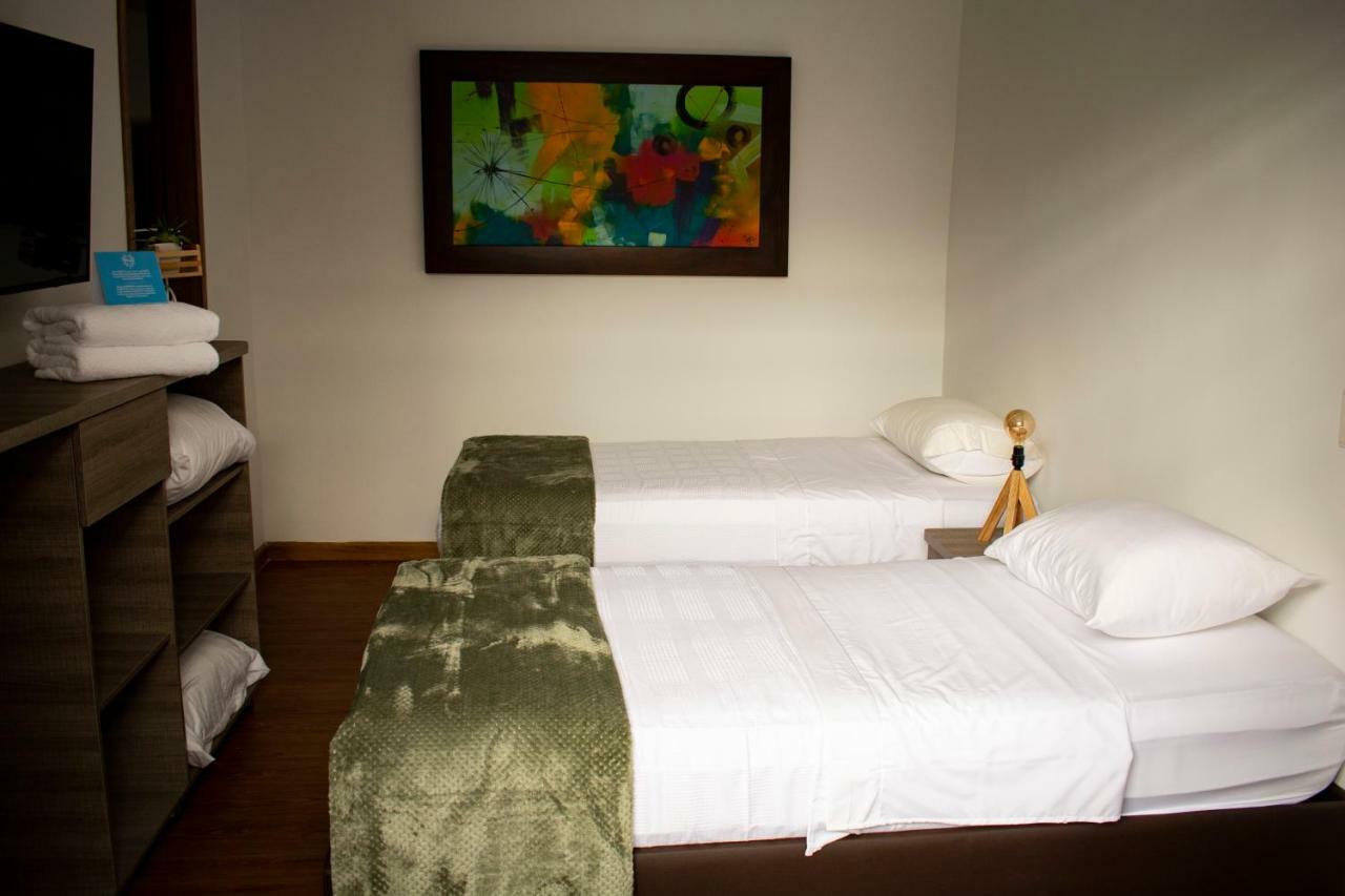 El Reloj Casa Hotel ฟิลานเดีย ภายนอก รูปภาพ